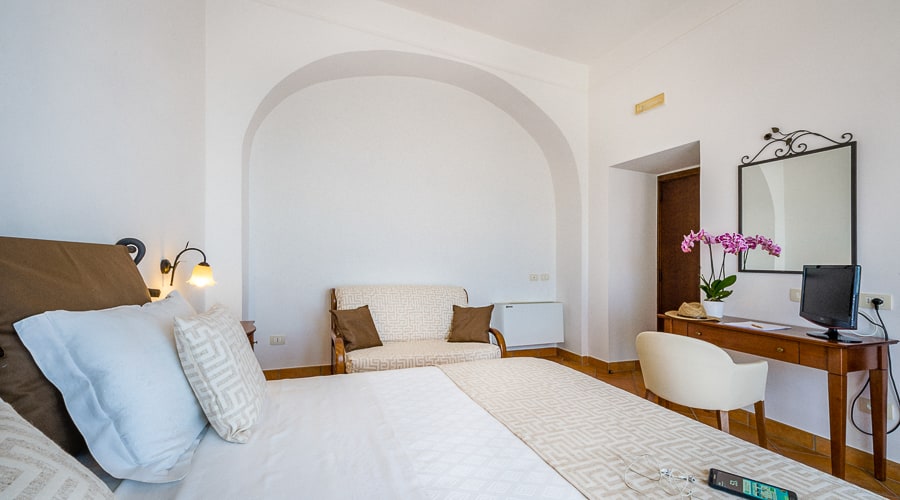 Suite with Sea View in Sorrento